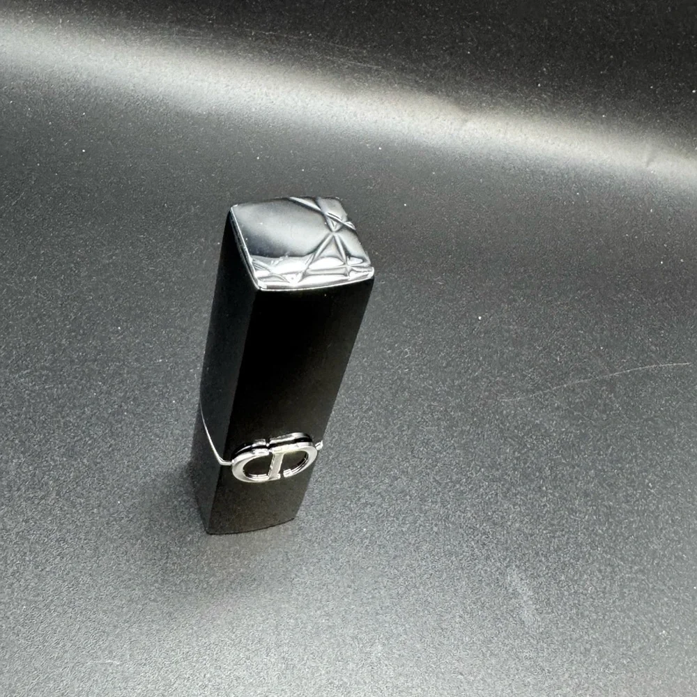 NWT Dior Rouge Lipstick 999 Shade Velvet- NO BOX